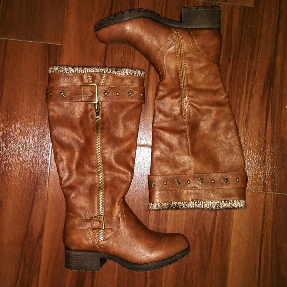 Womens Sugar Quickster Studded Mid Calf Boot